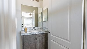 Canyon Lake / 24443X Bathroom 84373